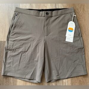 Vuori Men's Fleet Shorts Cocoa Sz XL V386 NWT